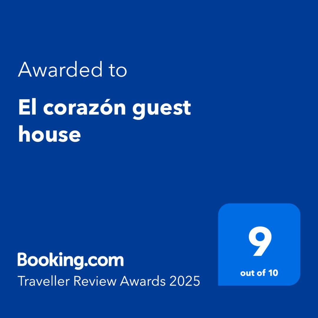 El Corazon Guest House Чефалу Екстер'єр фото